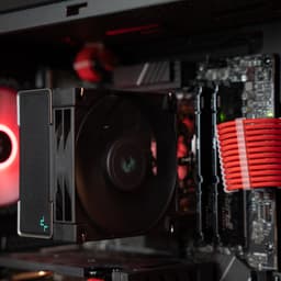 Redline - Ryzen 5 7600 | RTX 4060 | 16GB RAM | 512GB SSD